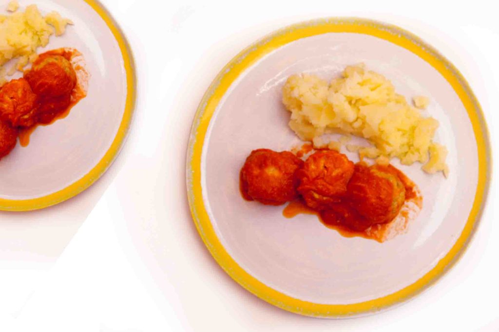 Albóndigas de pollo al vapor, receta fácil y sabrosa blw